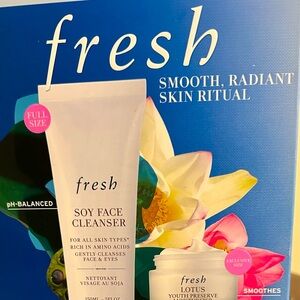 Fresh “Smooth, Radiant Skin Ritual” set.